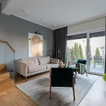 Luksfera House - Nowoczesny Dom Z Ogrodem * 耶莱尼亚古拉